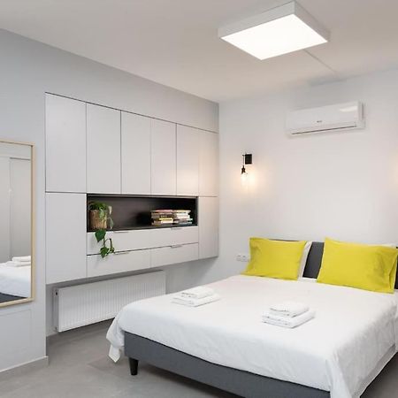 Stylish Studio Downtown Atene Esterno foto