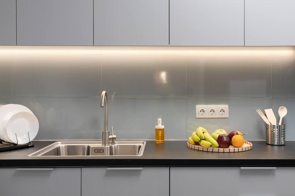 Stylish Studio Downtown Atene Esterno foto