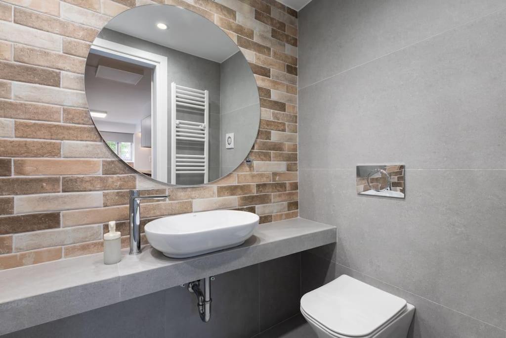 Stylish Studio Downtown Atene Esterno foto